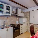 Apartment Tomo