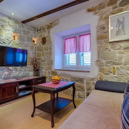 Apartment Tomo Split